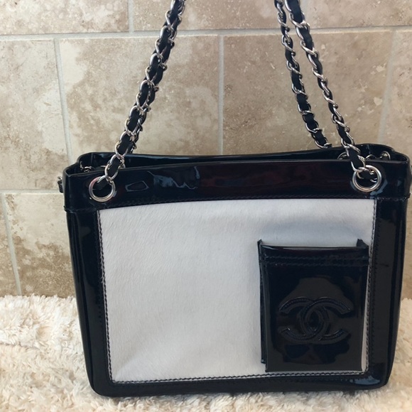 Chanel 🥰 - Picture 3 of 10